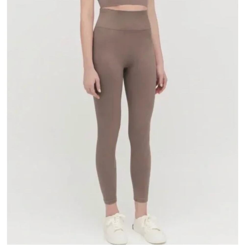 Cuyana NEW Stretch High Waist Leggings $98 Mushroom Womens Size Large XL NWOT